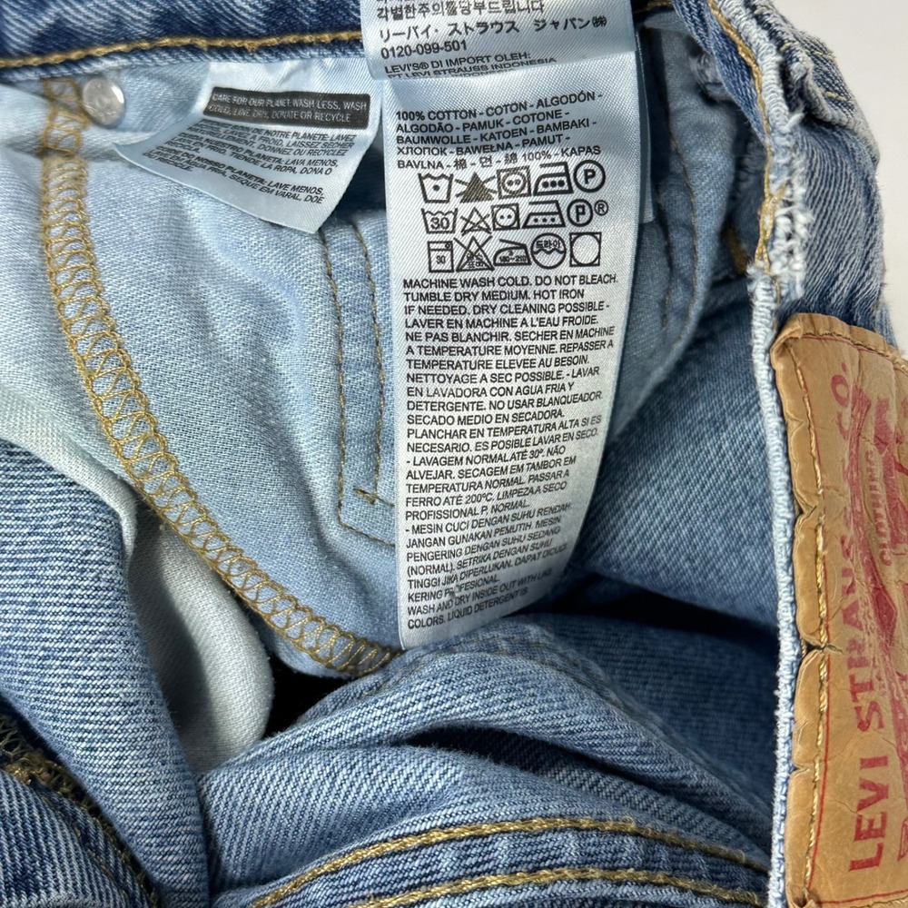 Levi's 550 Relaxed Fit Tapered Leg Blue Denim Jeans Mens W30 L30 Medium Wash - Picture 8 of 12